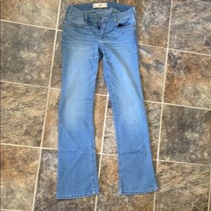 Hollister Jeans size 7 juniors